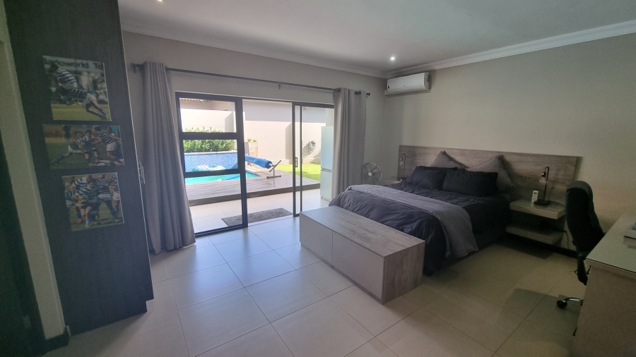 6 Bedroom Property for Sale in Silverwoods Country Estate Gauteng