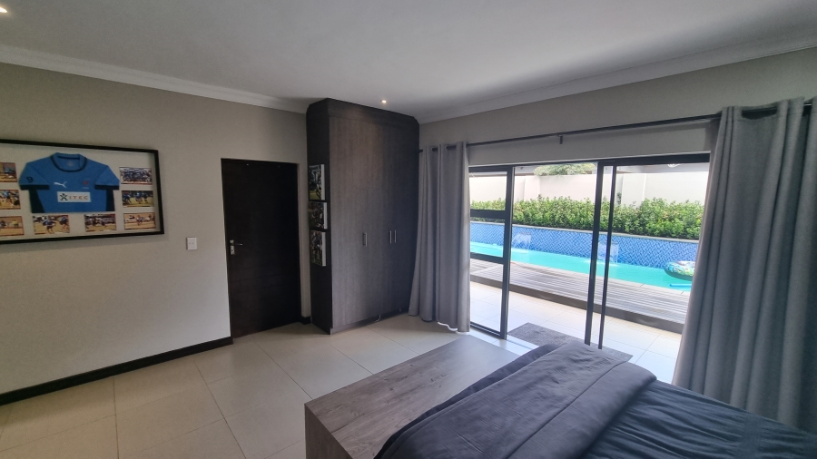 6 Bedroom Property for Sale in Silverwoods Country Estate Gauteng