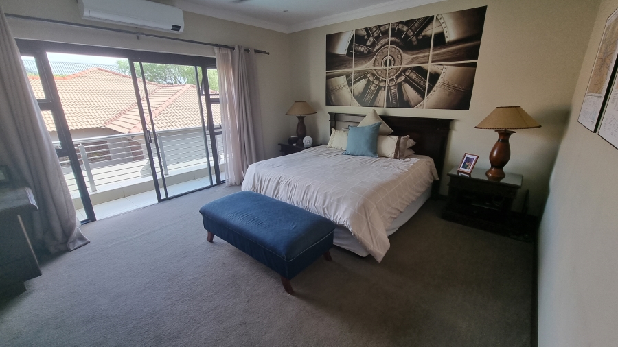 6 Bedroom Property for Sale in Silverwoods Country Estate Gauteng