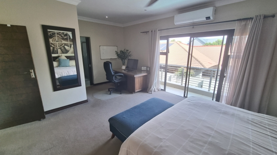 6 Bedroom Property for Sale in Silverwoods Country Estate Gauteng