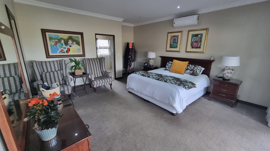 6 Bedroom Property for Sale in Silverwoods Country Estate Gauteng