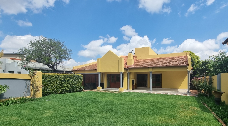 To Let 3 Bedroom Property for Rent in Willow Acres Gauteng
