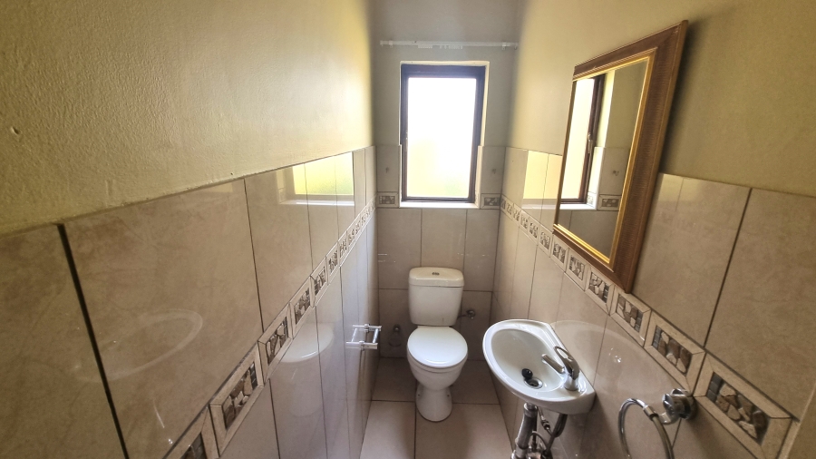 To Let 3 Bedroom Property for Rent in Willow Acres Gauteng