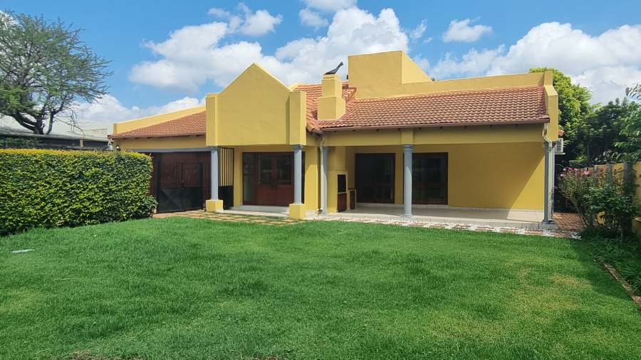 To Let 3 Bedroom Property for Rent in Willow Acres Gauteng