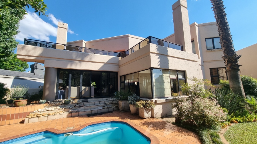 3 Bedroom Property for Sale in Silver Lakes Golf Estate Gauteng