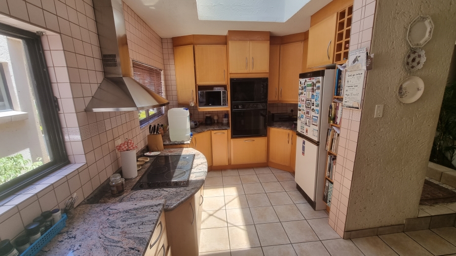 3 Bedroom Property for Sale in Silver Lakes Golf Estate Gauteng
