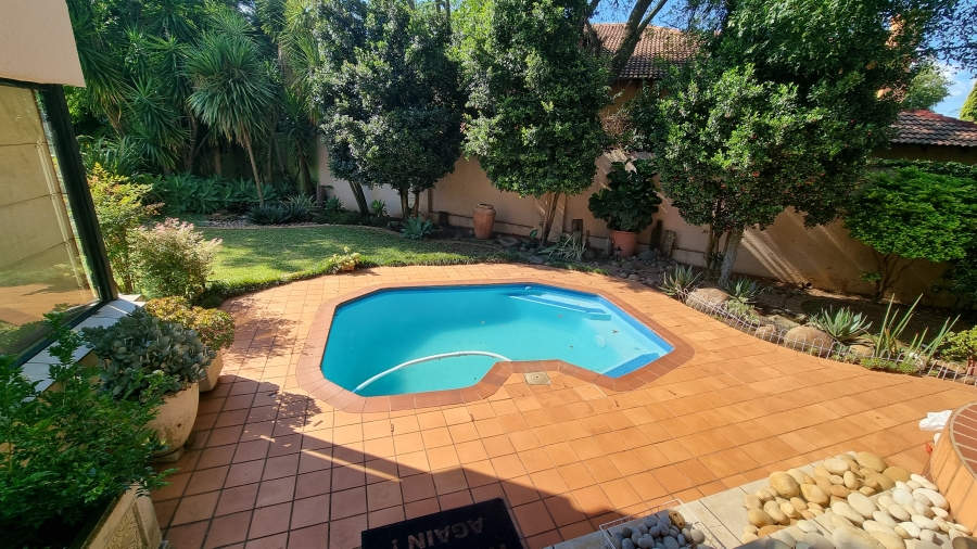 3 Bedroom Property for Sale in Silver Lakes Golf Estate Gauteng