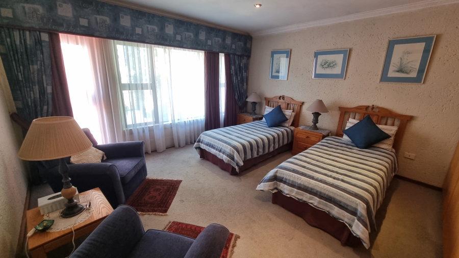 3 Bedroom Property for Sale in Silver Lakes Golf Estate Gauteng