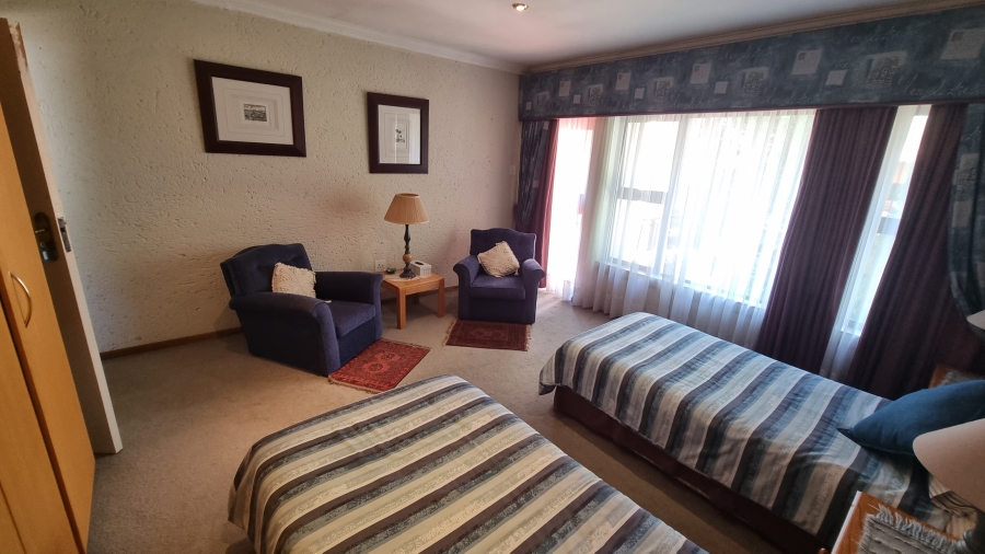 3 Bedroom Property for Sale in Silver Lakes Golf Estate Gauteng