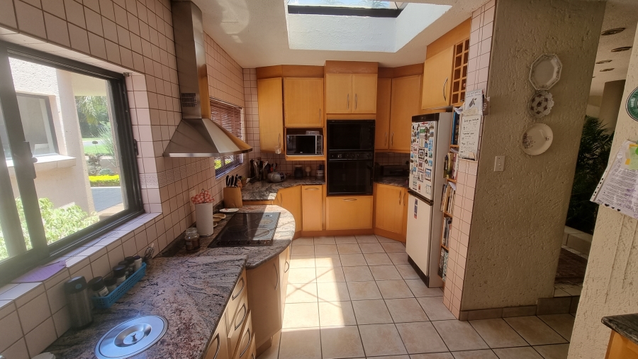 3 Bedroom Property for Sale in Silver Lakes Golf Estate Gauteng