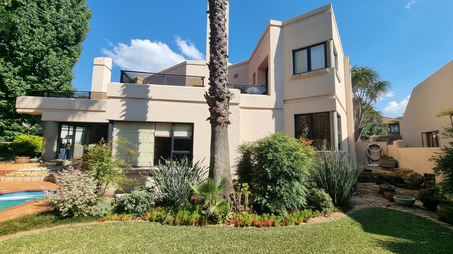 3 Bedroom Property for Sale in Silver Lakes Golf Estate Gauteng