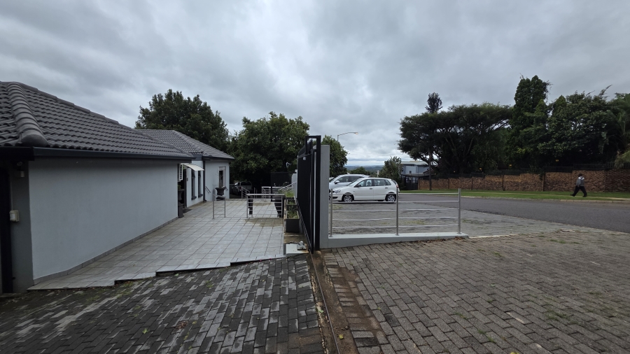 12 Bedroom Property for Sale in Moreleta Park Gauteng