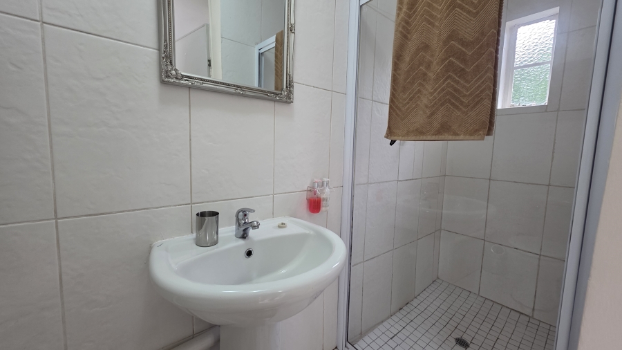 6 Bedroom Property for Sale in Brooklyn Gauteng