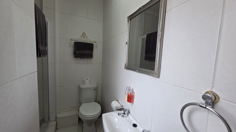 6 Bedroom Property for Sale in Brooklyn Gauteng