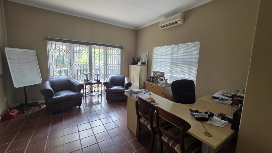 15 Bedroom Property for Sale in Moreleta Park Gauteng