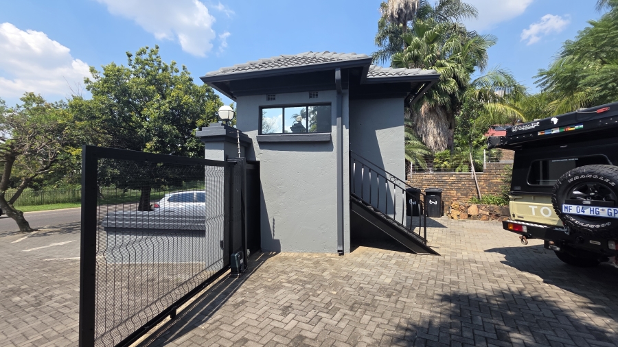 15 Bedroom Property for Sale in Moreleta Park Gauteng