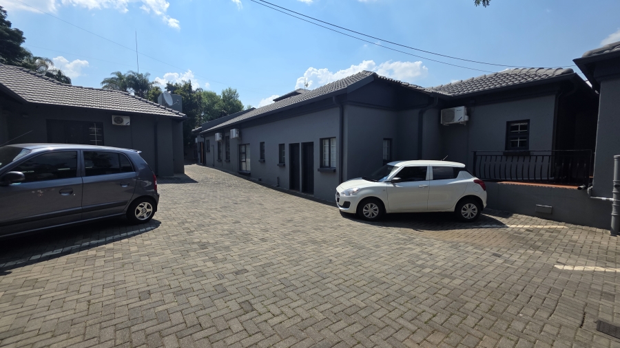 15 Bedroom Property for Sale in Moreleta Park Gauteng
