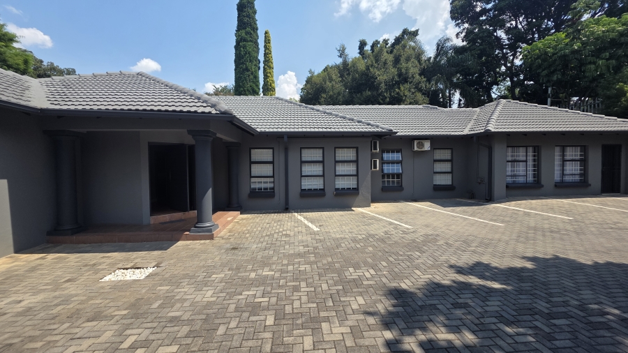 15 Bedroom Property for Sale in Moreleta Park Gauteng