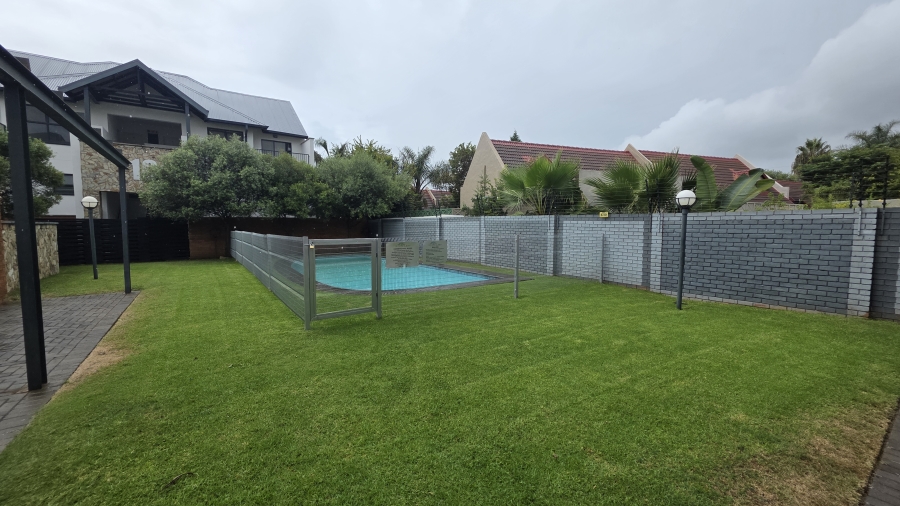 1 Bedroom Property for Sale in Equestria Gauteng