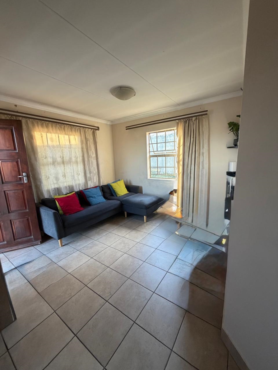 3 Bedroom Property for Sale in Olievenhoutbosch Gauteng