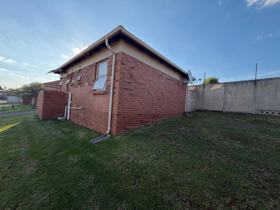 3 Bedroom Property for Sale in Olievenhoutbosch Gauteng