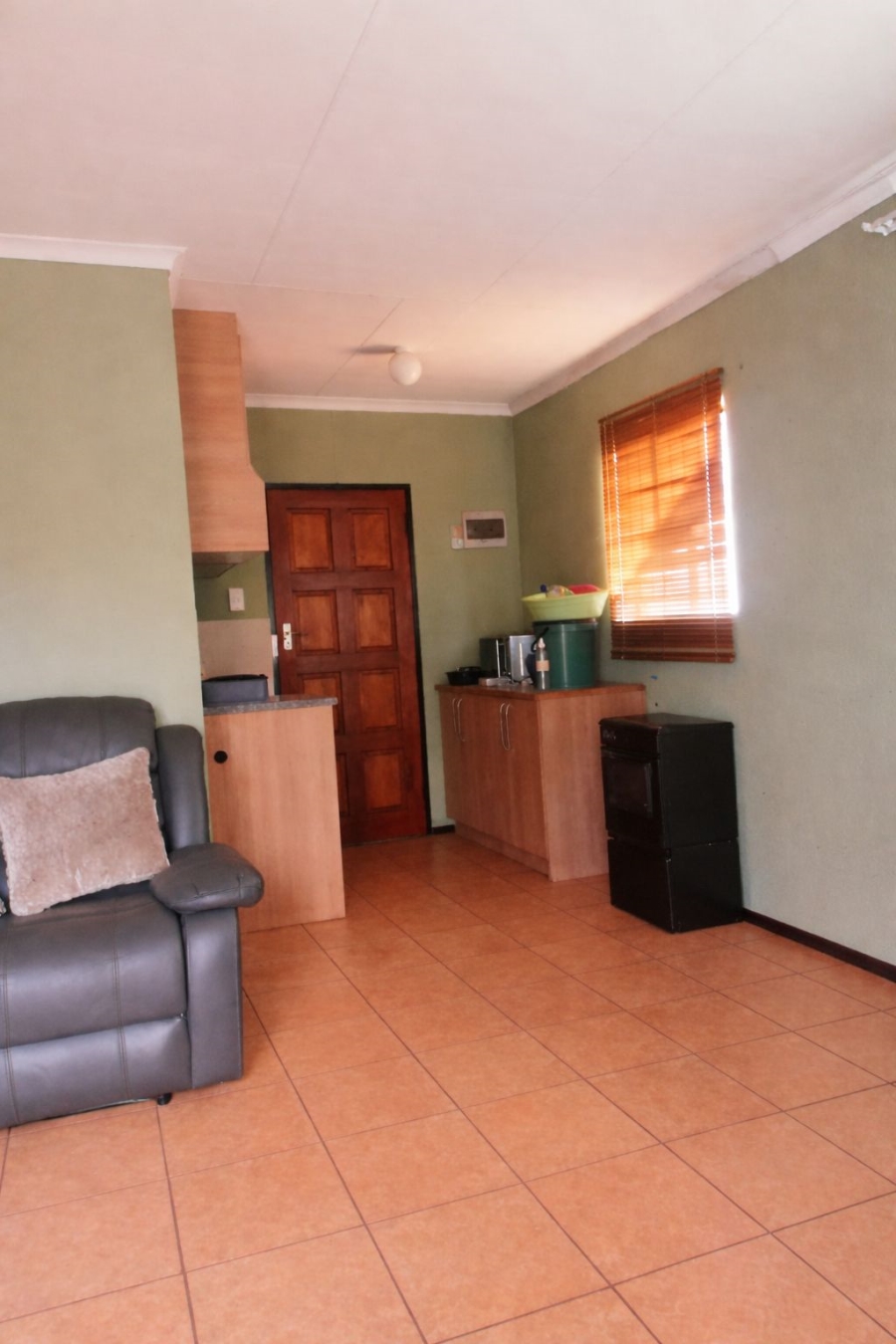 2 Bedroom Property for Sale in Protea Glen Gauteng