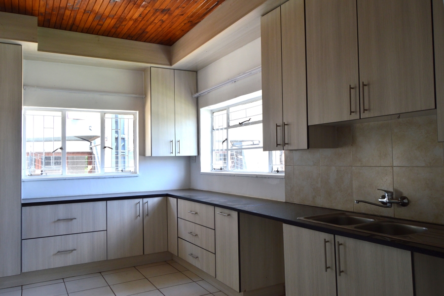 To Let 3 Bedroom Property for Rent in Eastwood Gauteng