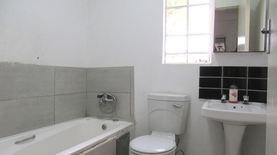 1 Bedroom Property for Sale in Sharonlea Gauteng