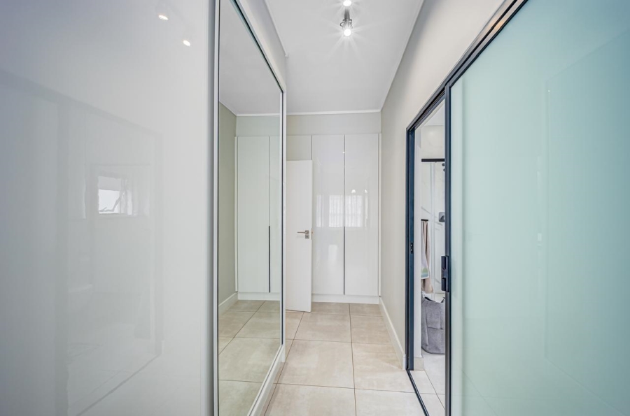 2 Bedroom Property for Sale in The Polofields Gauteng