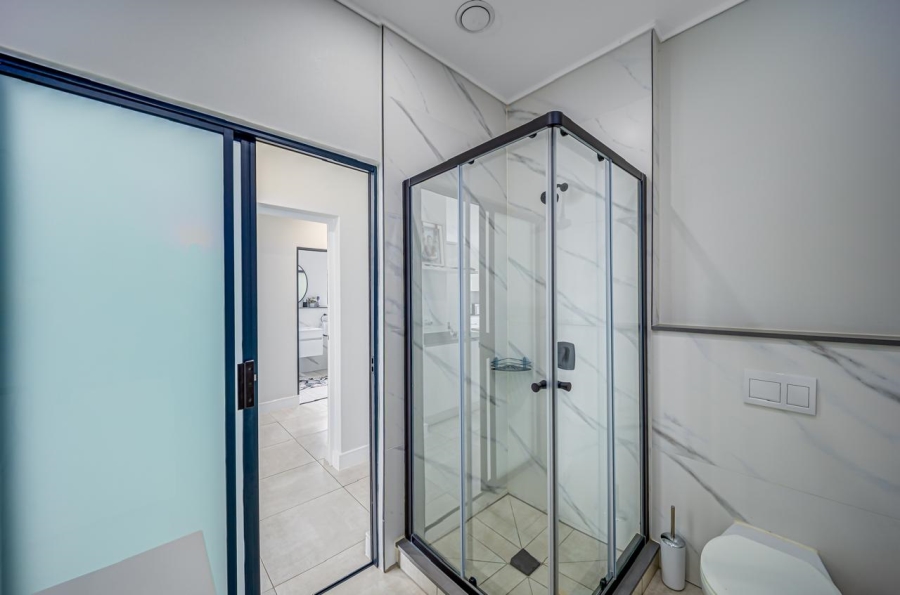 2 Bedroom Property for Sale in The Polofields Gauteng