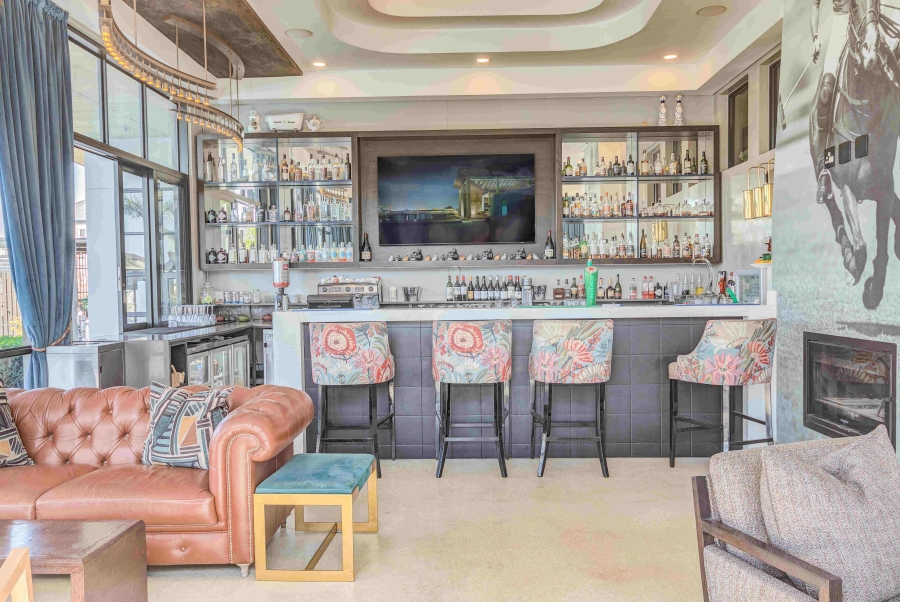 2 Bedroom Property for Sale in The Polofields Gauteng