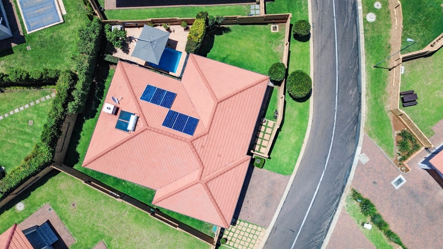 3 Bedroom Property for Sale in Monavoni Gauteng