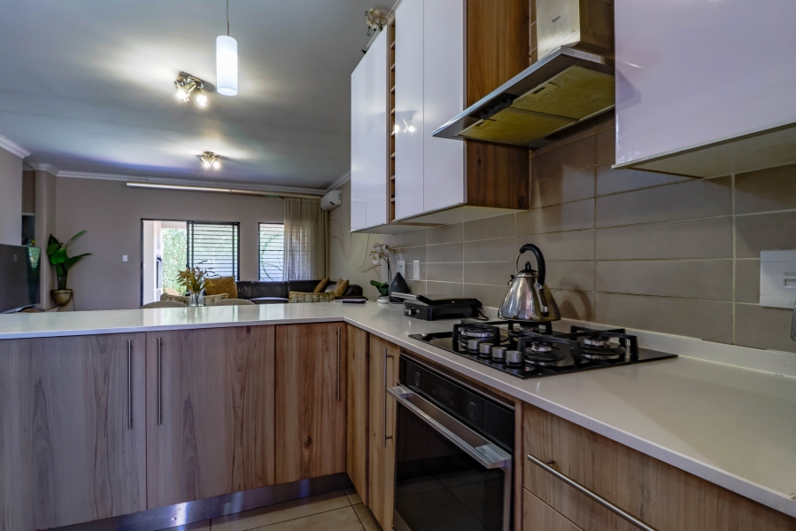 3 Bedroom Property for Sale in Monavoni Gauteng