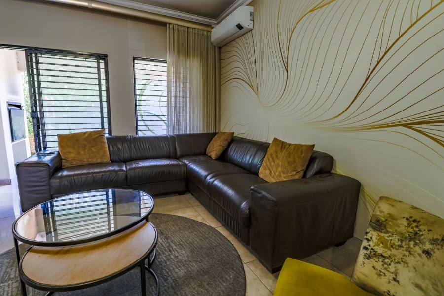 3 Bedroom Property for Sale in Monavoni Gauteng