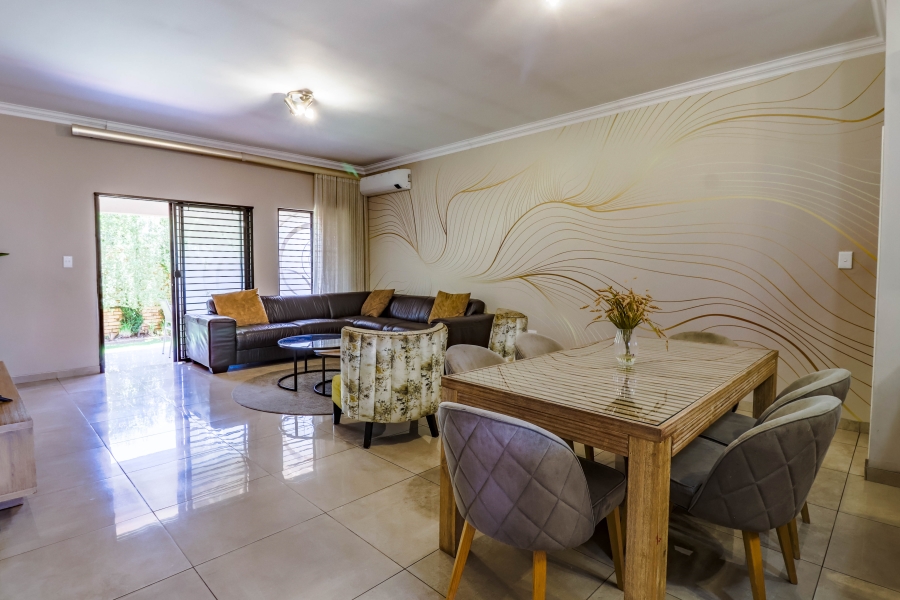 3 Bedroom Property for Sale in Monavoni Gauteng