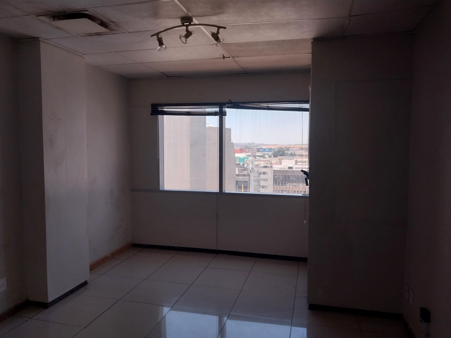 To Let 0 Bedroom Property for Rent in Johannesburg Central Gauteng