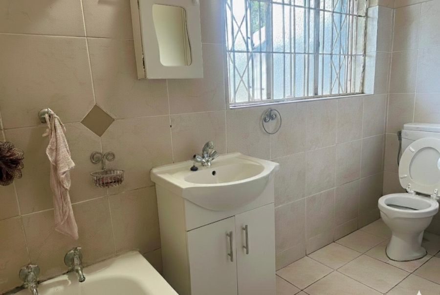 5 Bedroom Property for Sale in Fairmount Gauteng