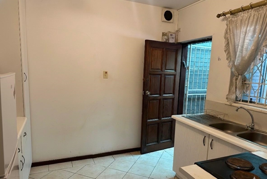 5 Bedroom Property for Sale in Fairmount Gauteng