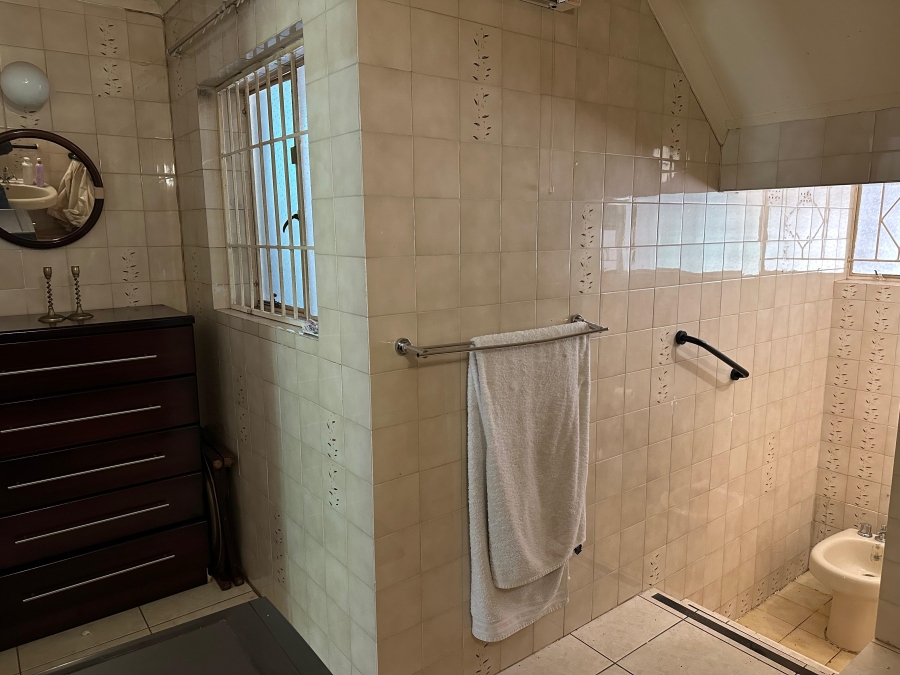 5 Bedroom Property for Sale in Fairmount Gauteng