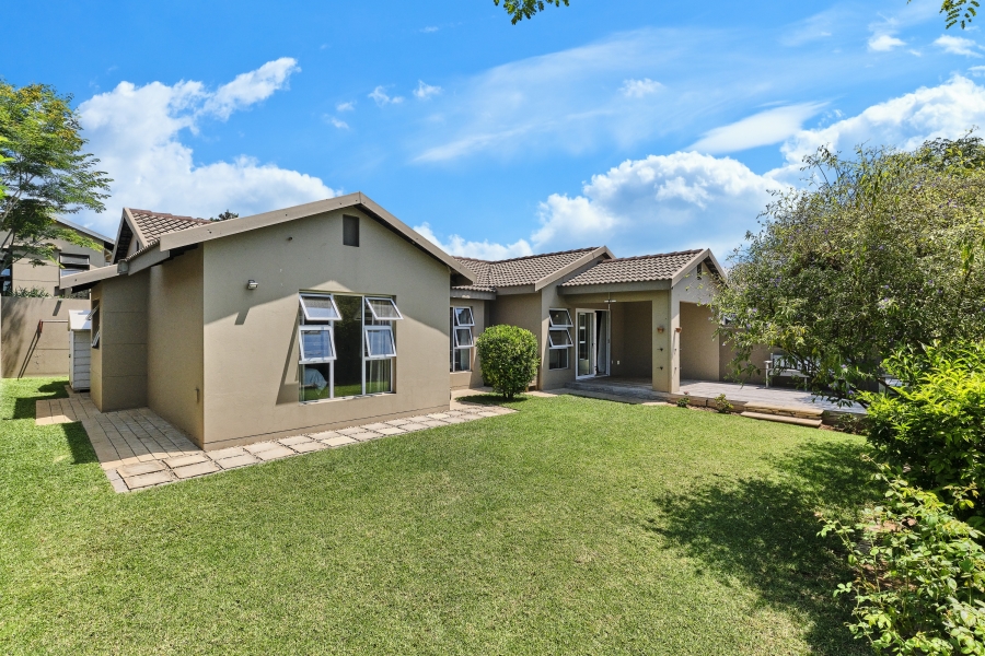 3 Bedroom Property for Sale in Barbeque Downs Gauteng