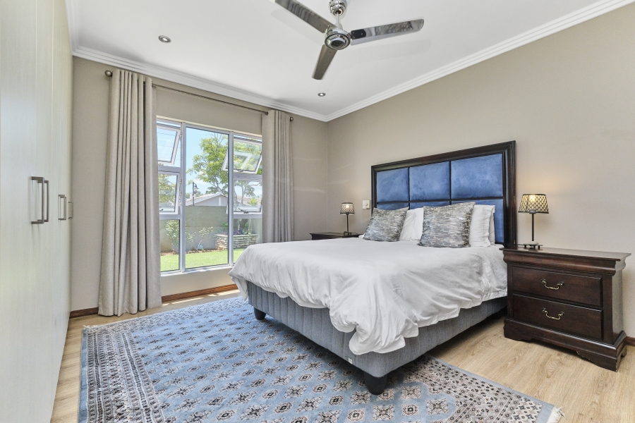 3 Bedroom Property for Sale in Barbeque Downs Gauteng