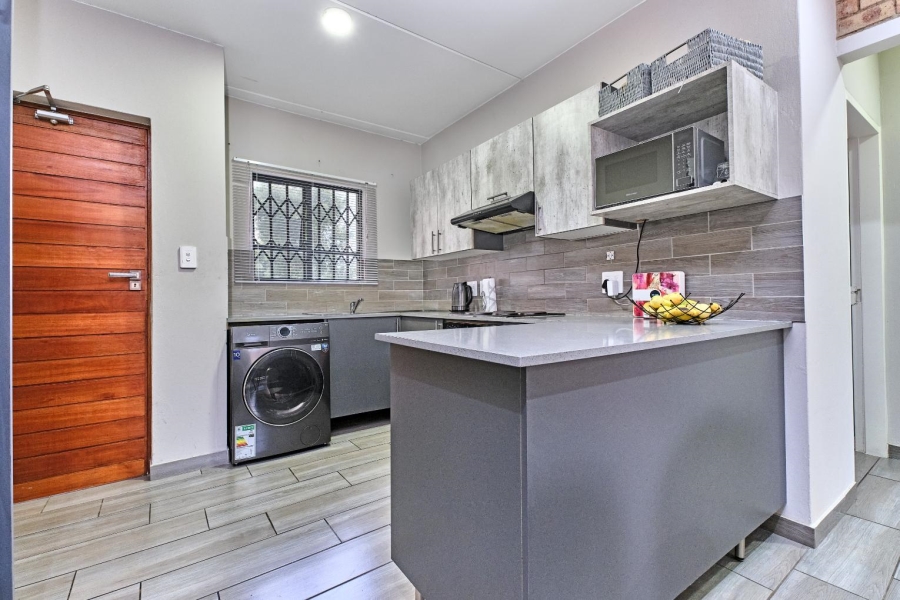 2 Bedroom Property for Sale in Kensington B Gauteng