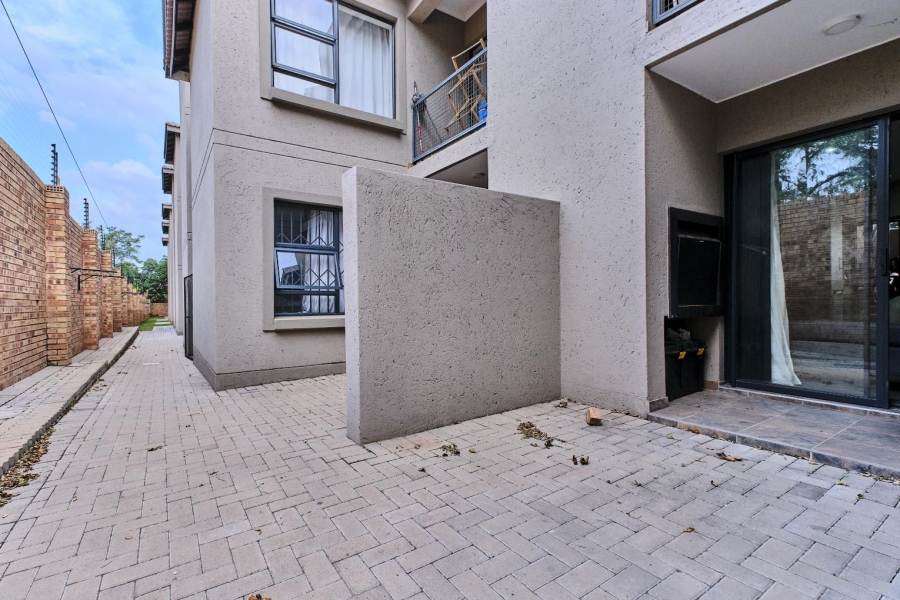 2 Bedroom Property for Sale in Kensington B Gauteng