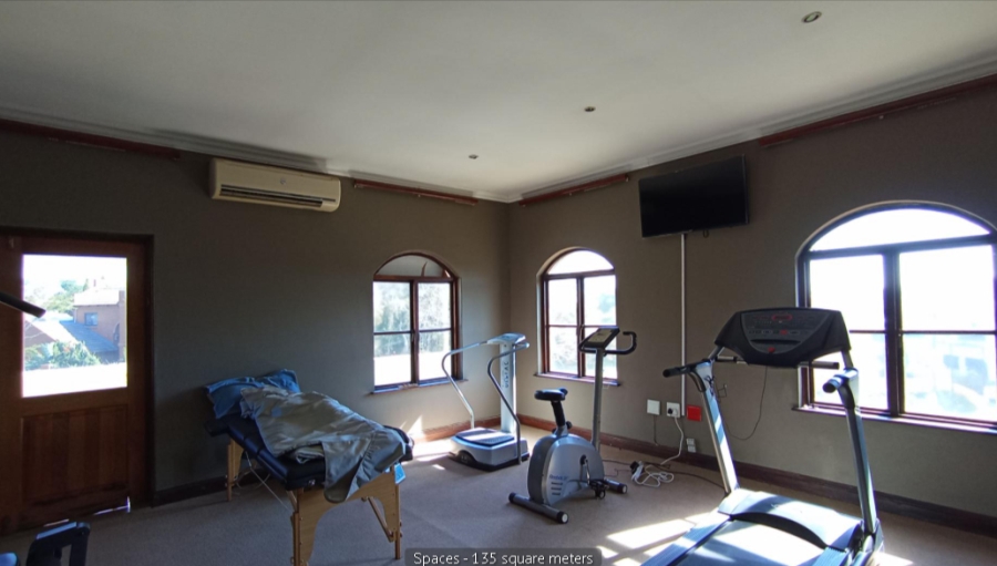 4 Bedroom Property for Sale in Maroeladal Gauteng