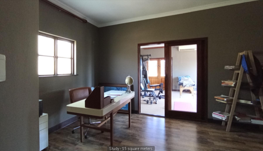 4 Bedroom Property for Sale in Maroeladal Gauteng