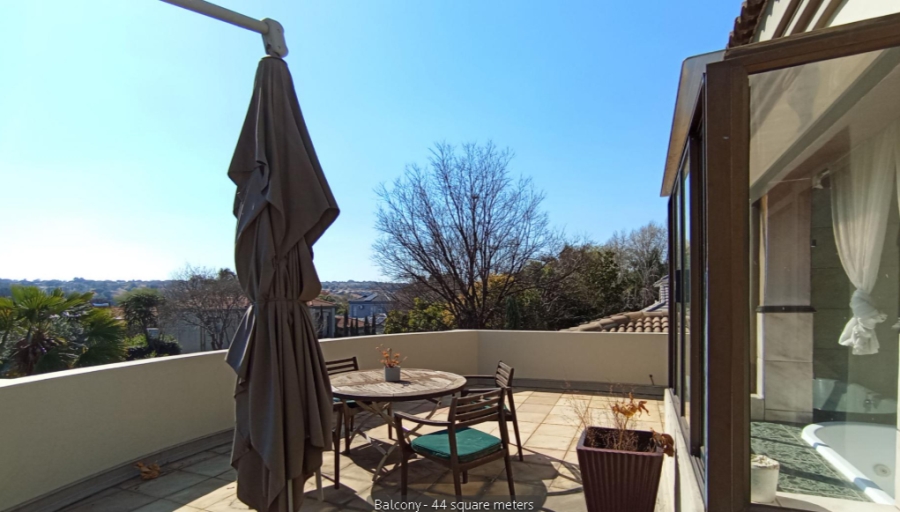 4 Bedroom Property for Sale in Maroeladal Gauteng