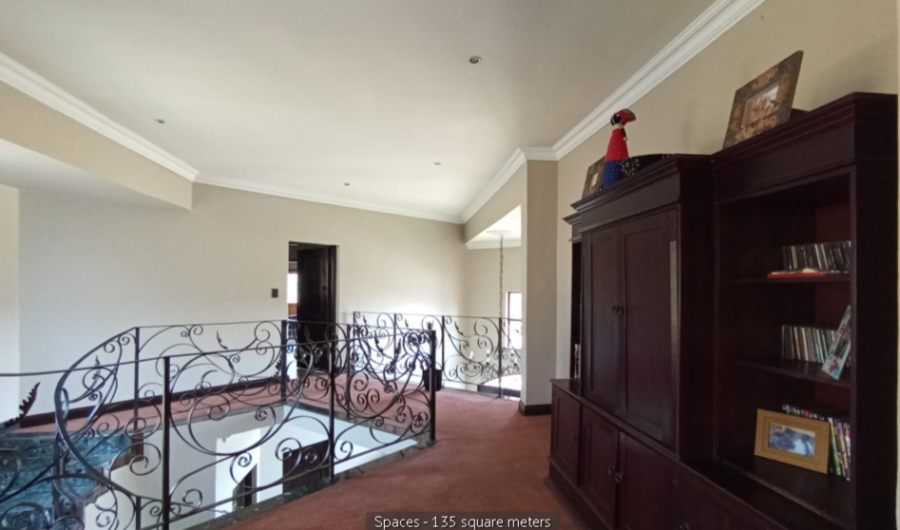 4 Bedroom Property for Sale in Maroeladal Gauteng