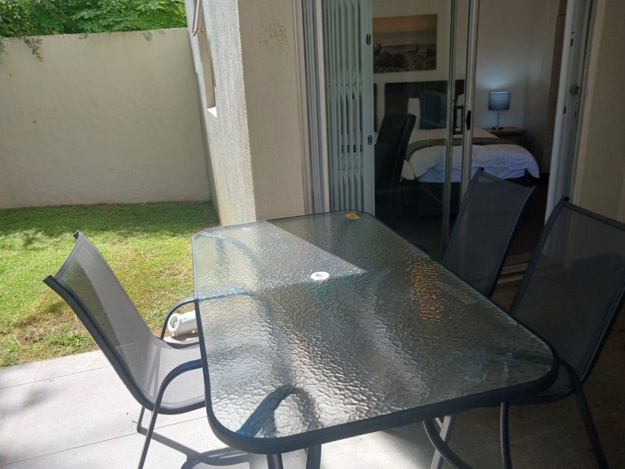 To Let 2 Bedroom Property for Rent in Sandhurst Gauteng