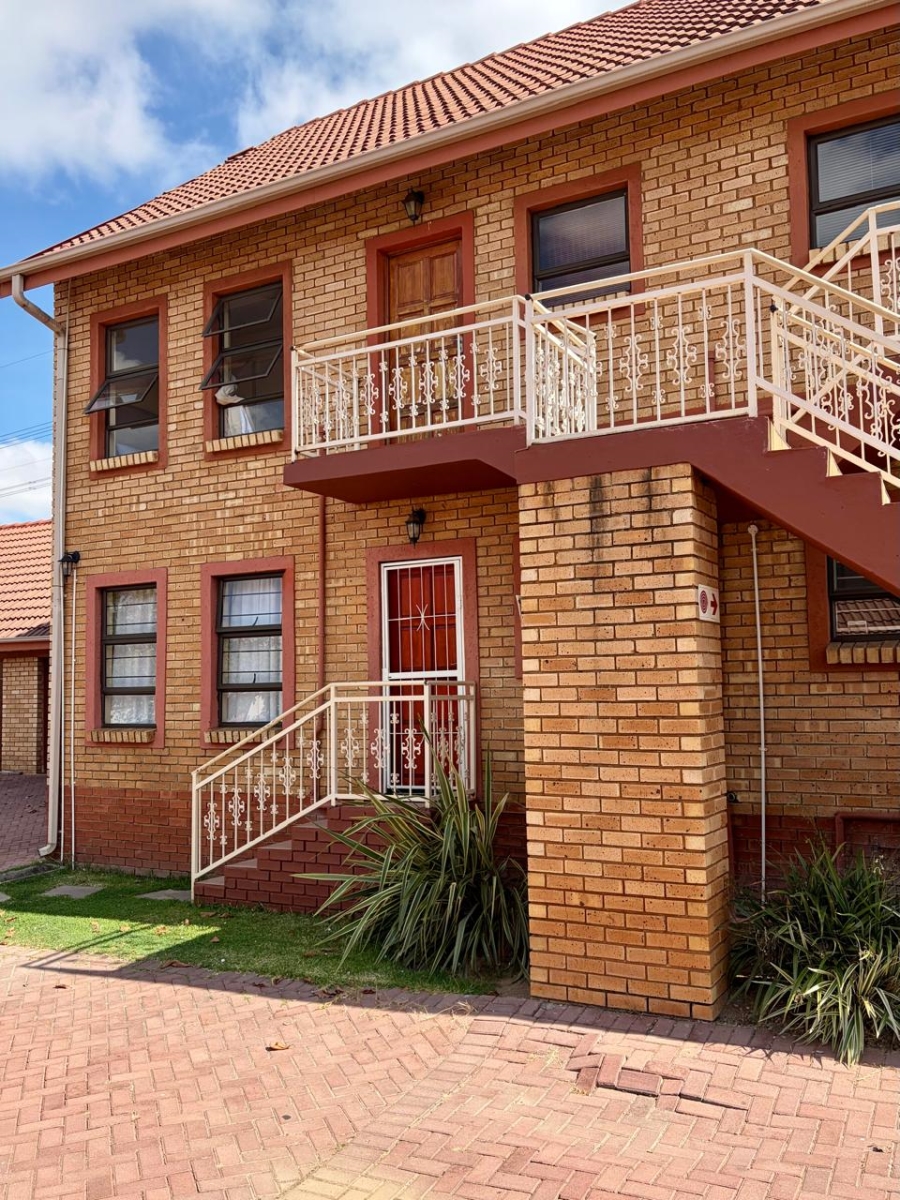 2 Bedroom Property for Sale in Brooklands Lifestyle Estate Gauteng