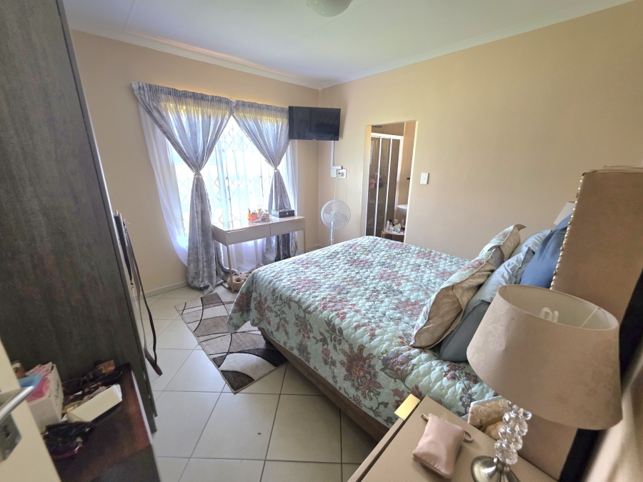 3 Bedroom Property for Sale in The Reeds Gauteng